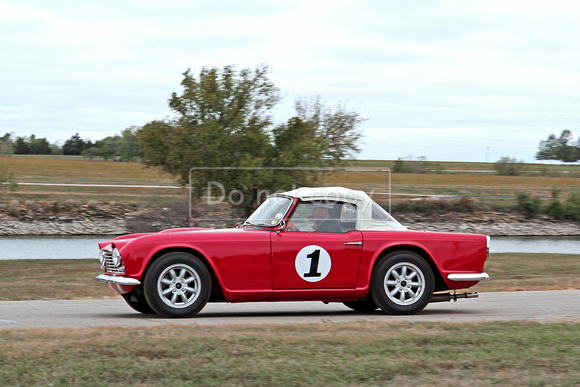 1Triumph 2023 Sat Track Bo Gray_7hi res